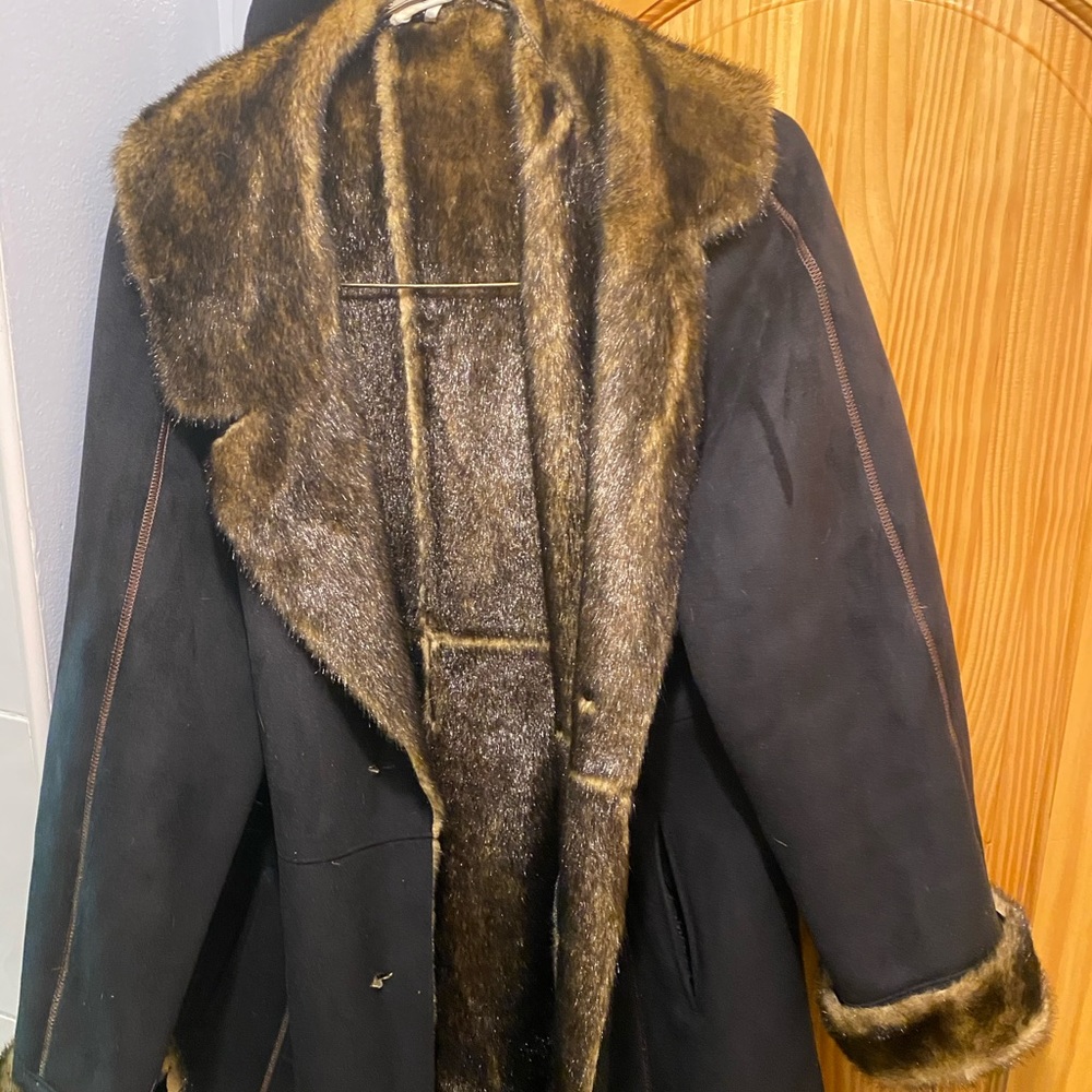 Coat - image 2
